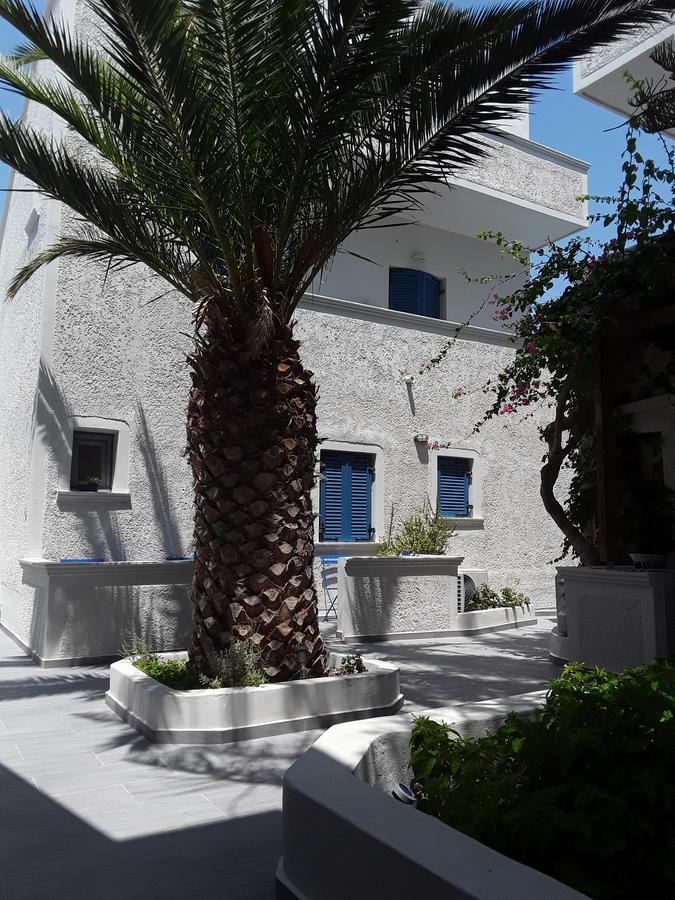 Azalea Hotel Kamari  Bagian luar foto